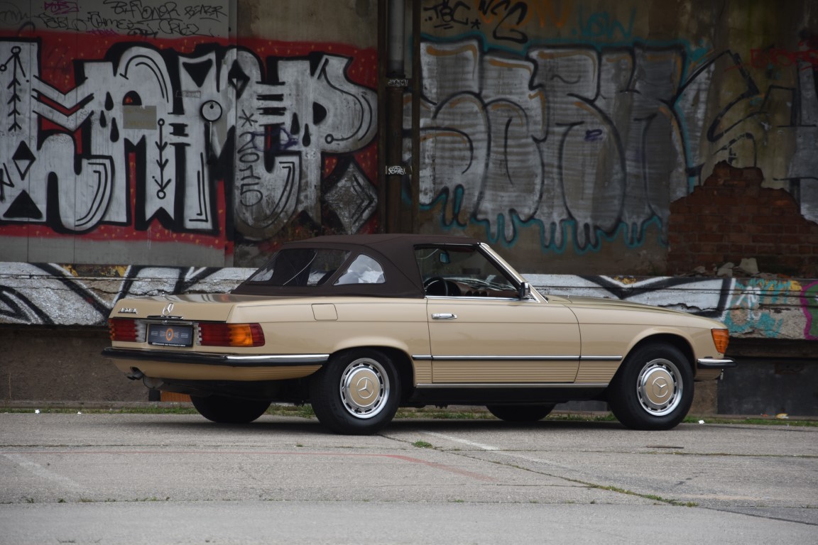 Mercedes-Benz SL 450 Seitenansicht rechts