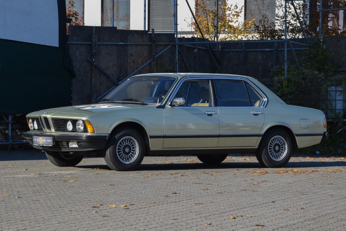 BMW 728i Front seitlich