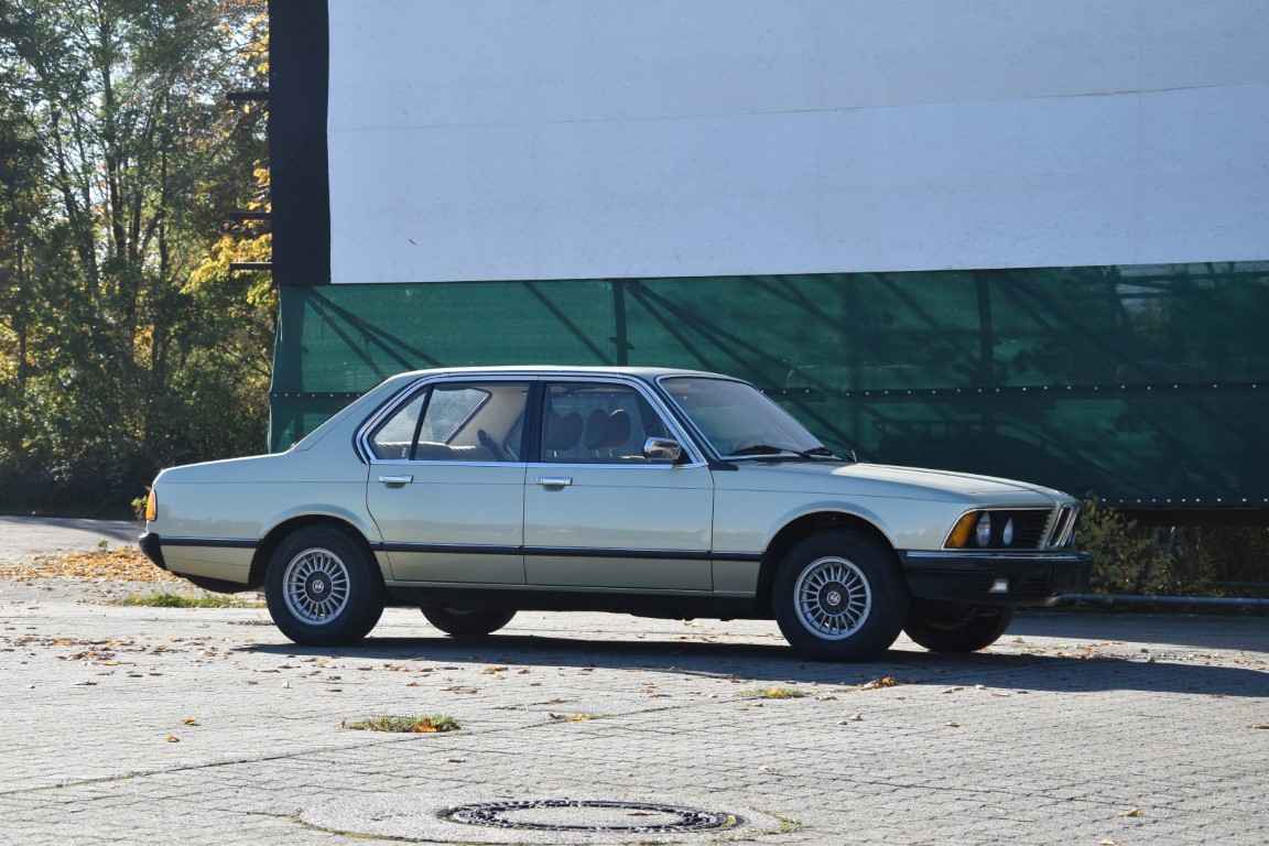 BMW 728i Beifahrerseite