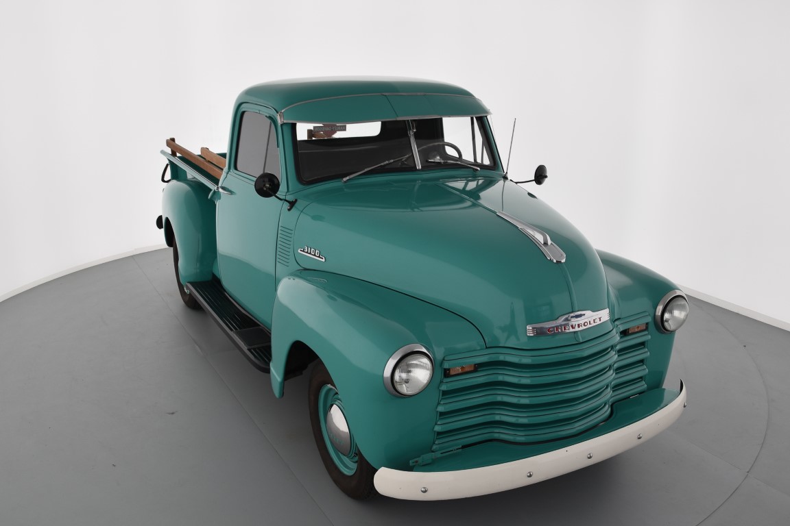 Chevrolet 3100 Front oben