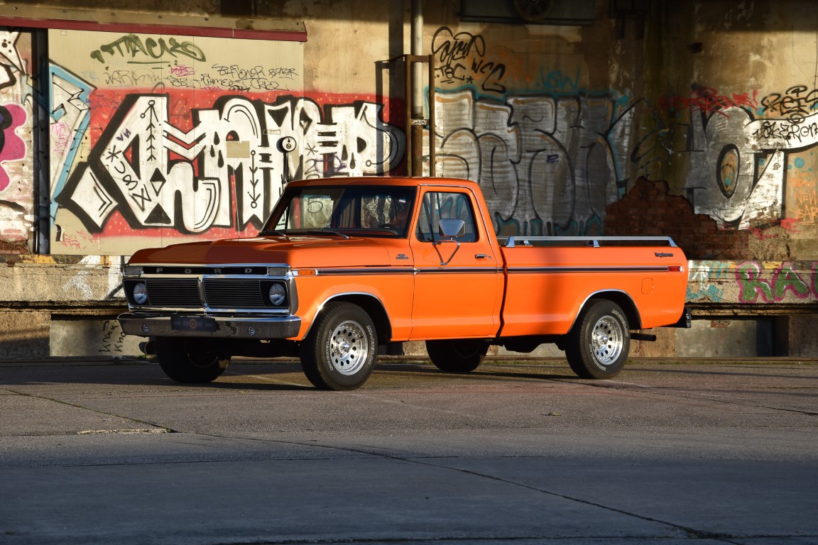 Ford F100 Fahrerseite