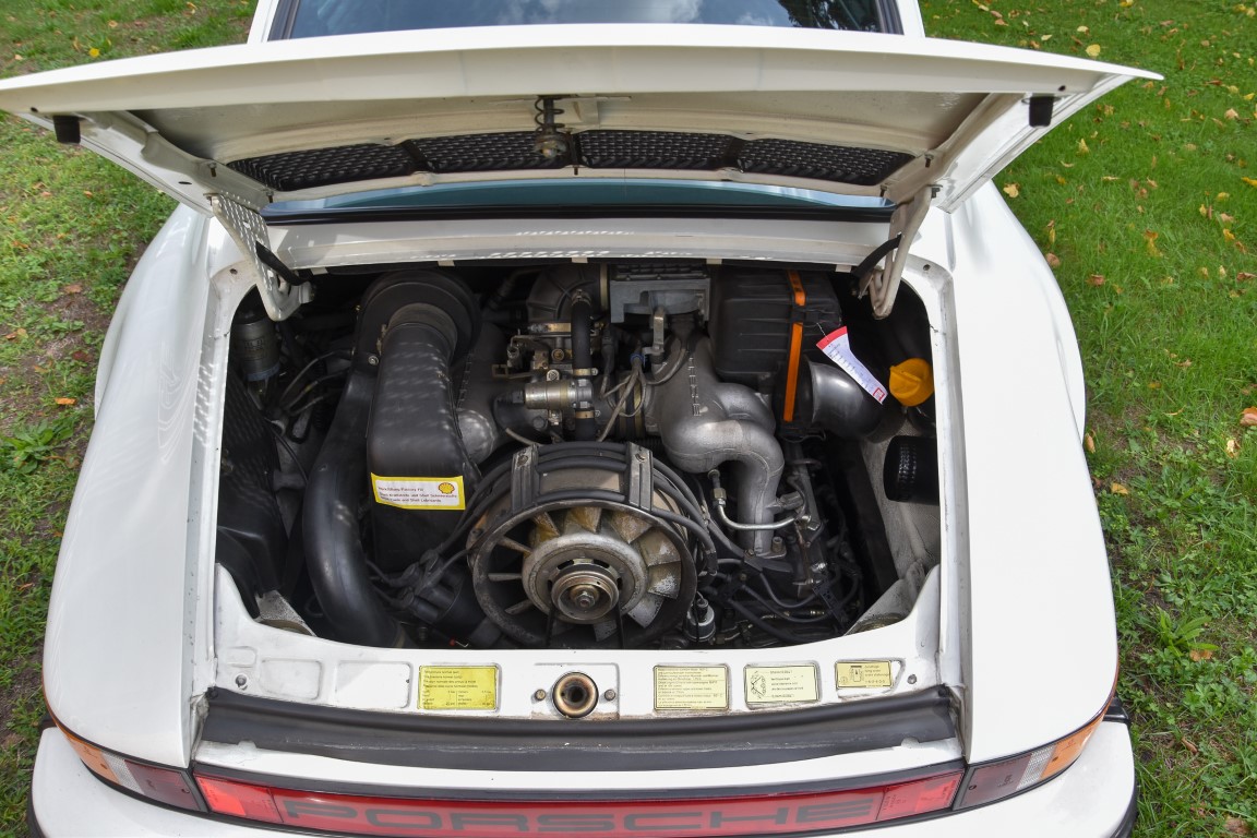Porsche 911 Carrera 3.2 Motorraum