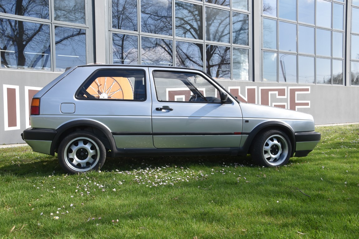 VW Golf II GTI Seitenansicht