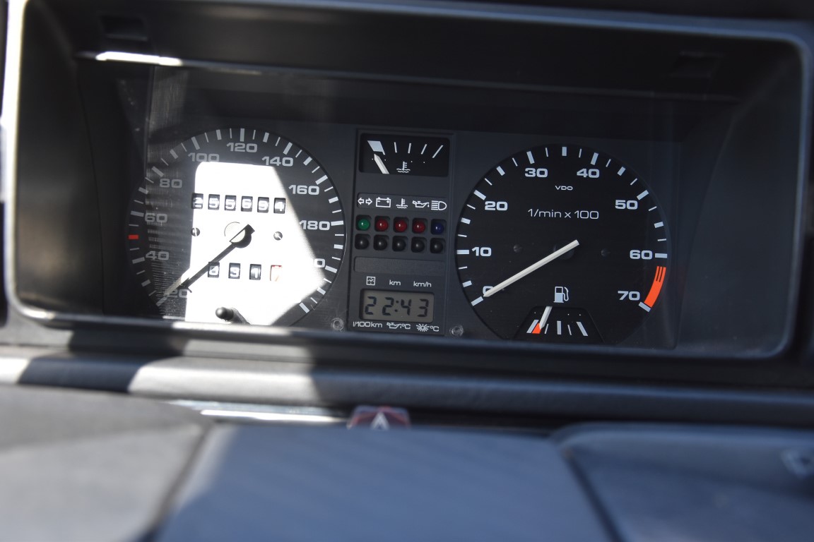 VW Golf II GTI Armaturen