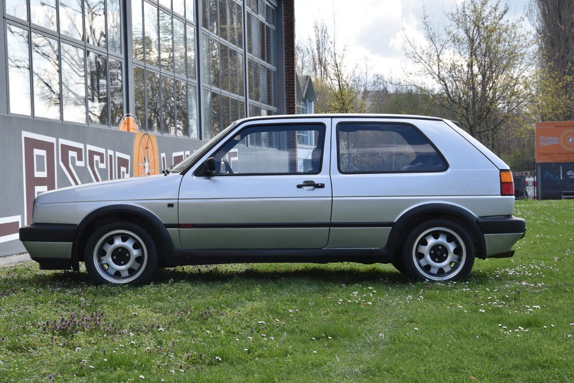 VW Golf II GTI Seitenansicht