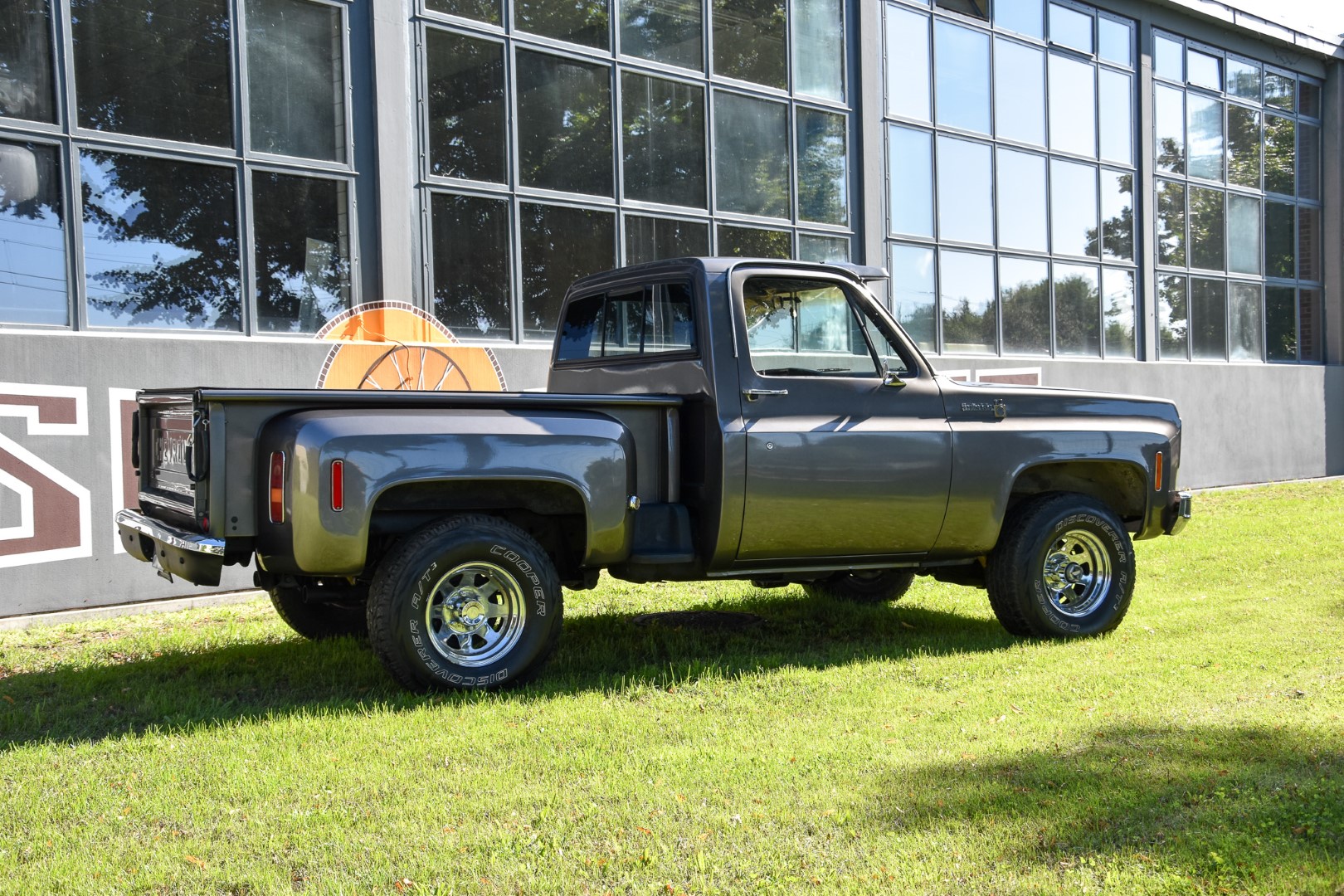 Chevrolet K10 Stepside Pickup Seitenansicht