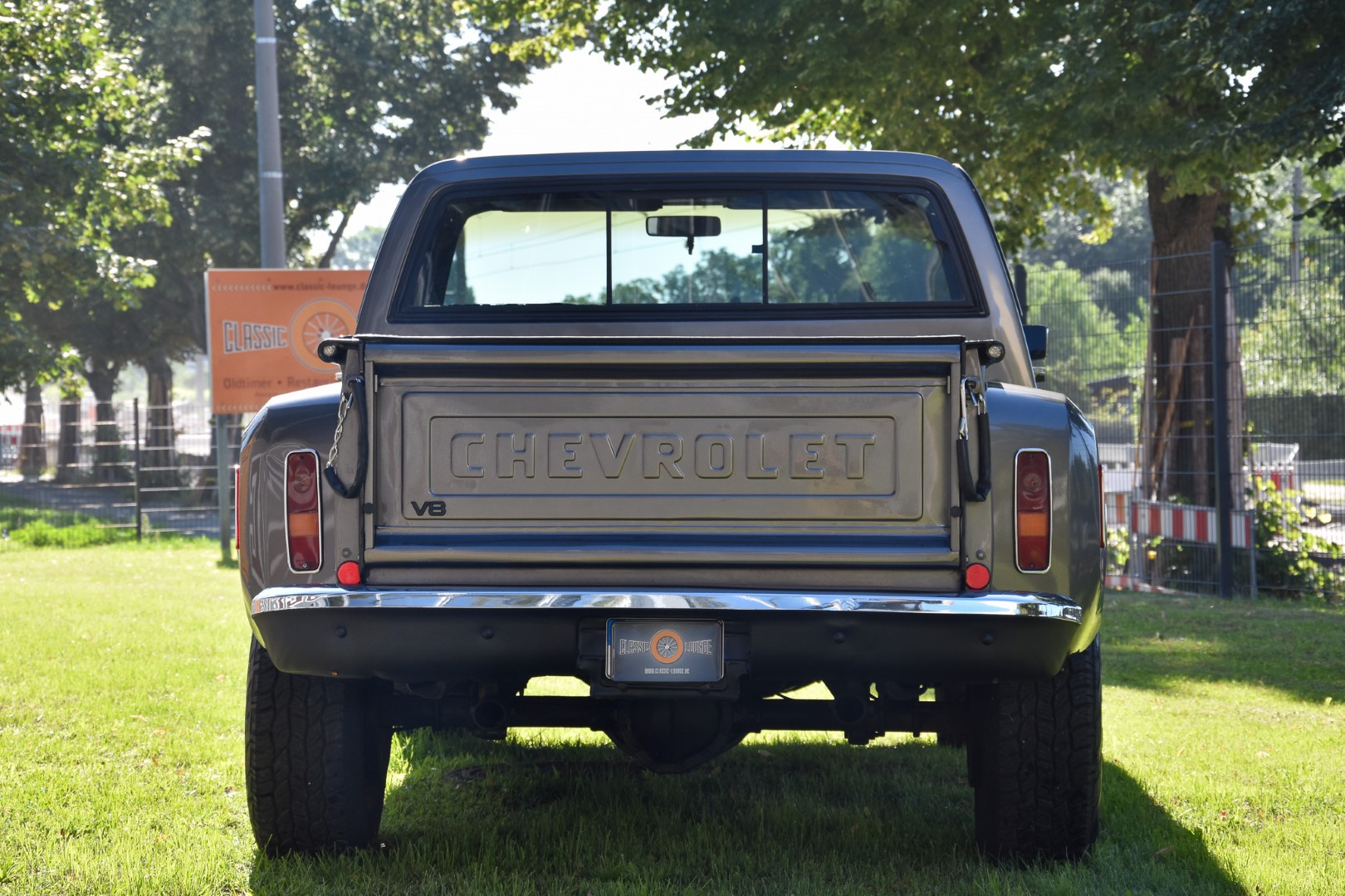 Chevrolet K10 Stepside Pickup Heckansicht