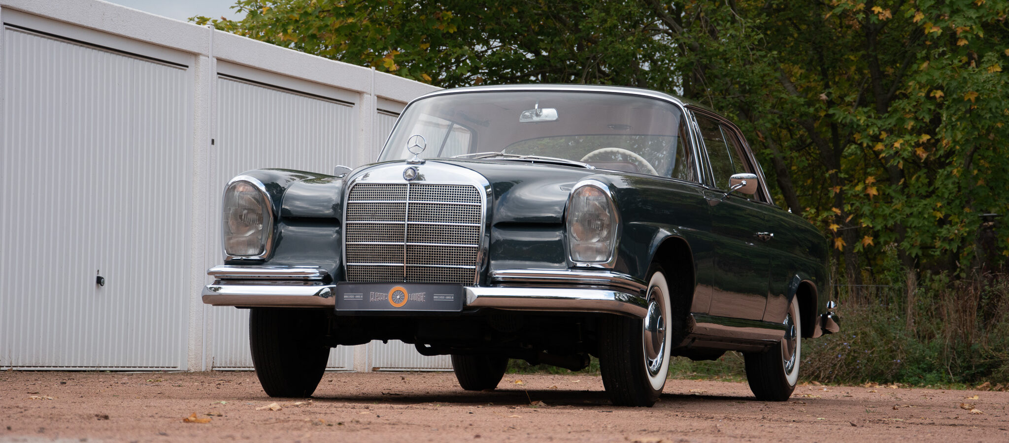 1965 Mercedes-Benz W111 220 SEB Coupe